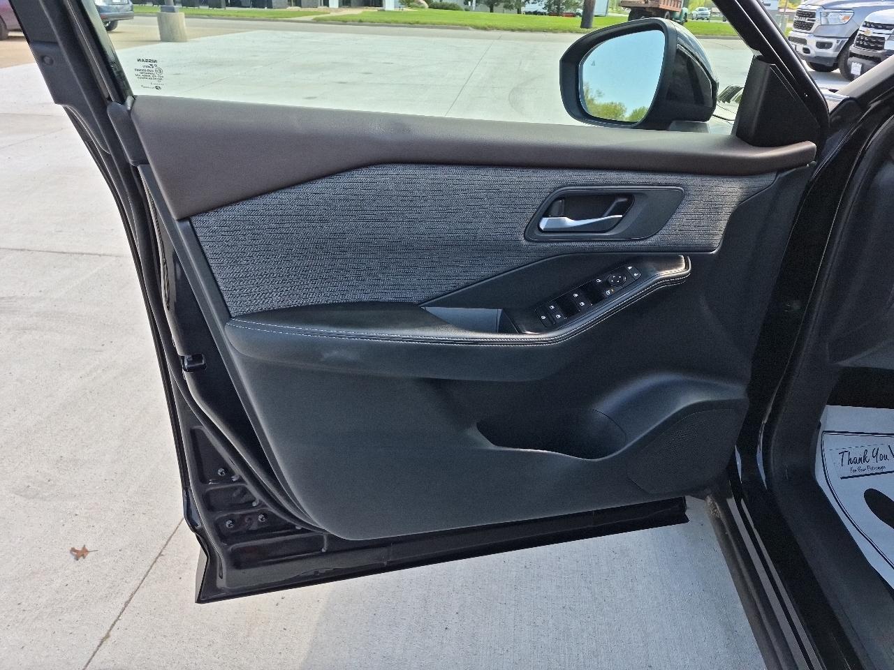 Nissan Rogue SV AWD 2023