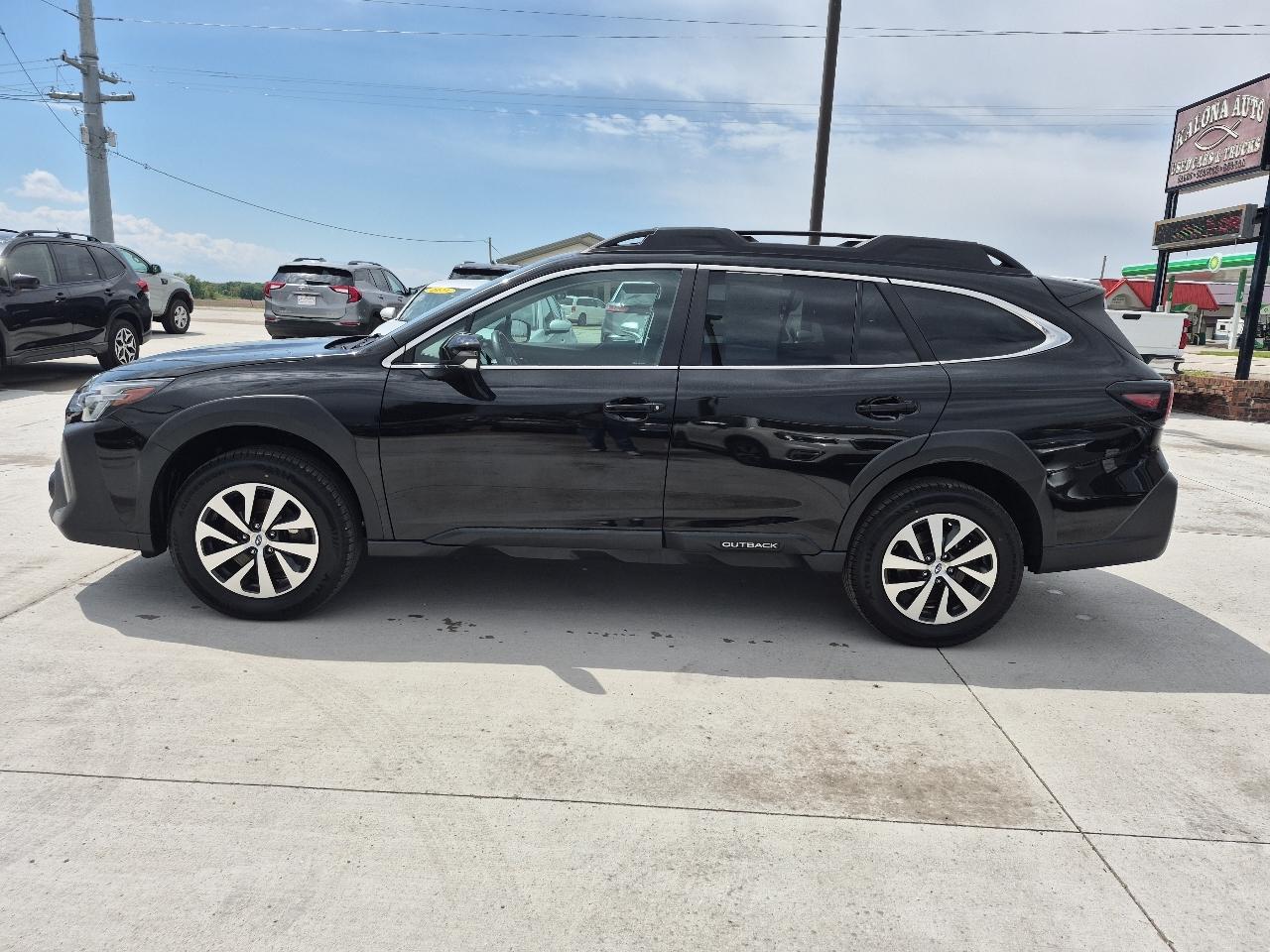 Subaru Outback Premium 2023