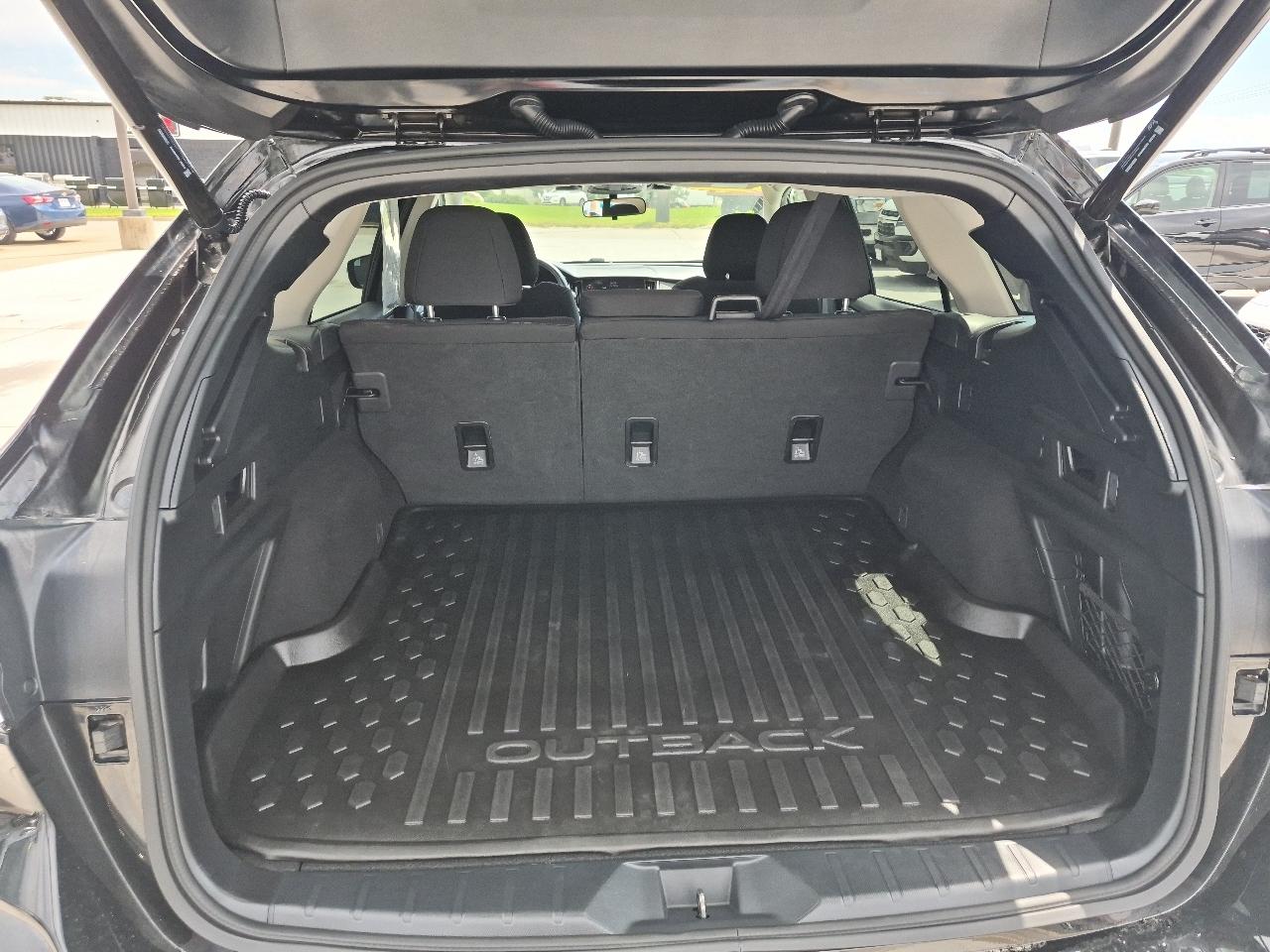 Subaru Outback Premium 2023