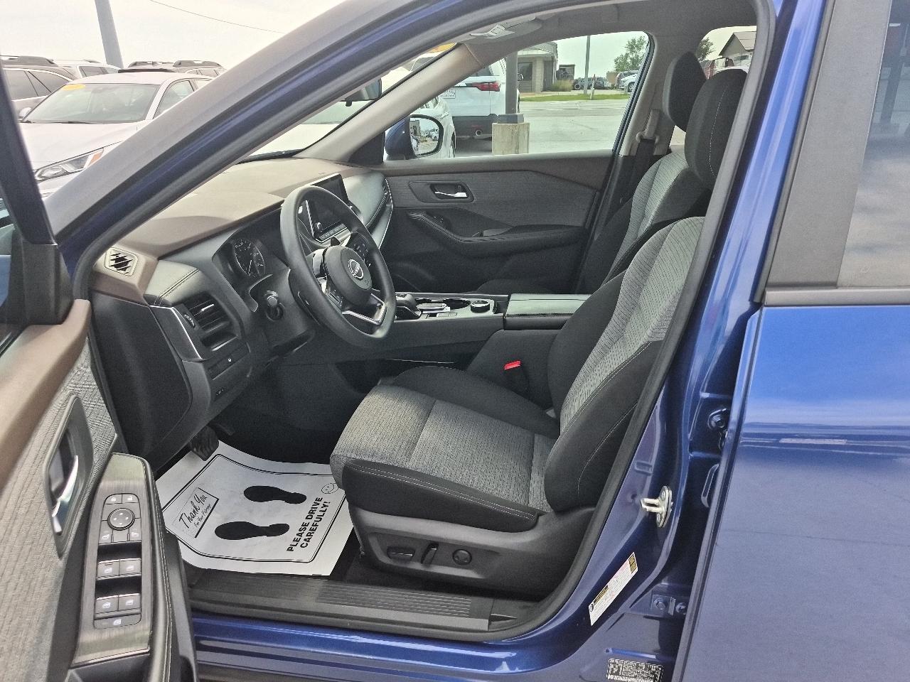 Nissan Rogue SV AWD 2023