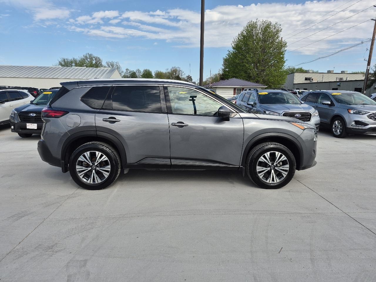 Nissan Rogue SV AWD 2021