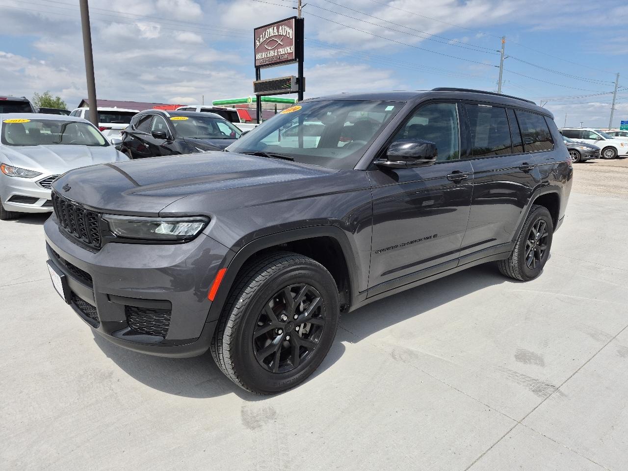 Jeep Grand Cherokee L Laredo 4WD 2024