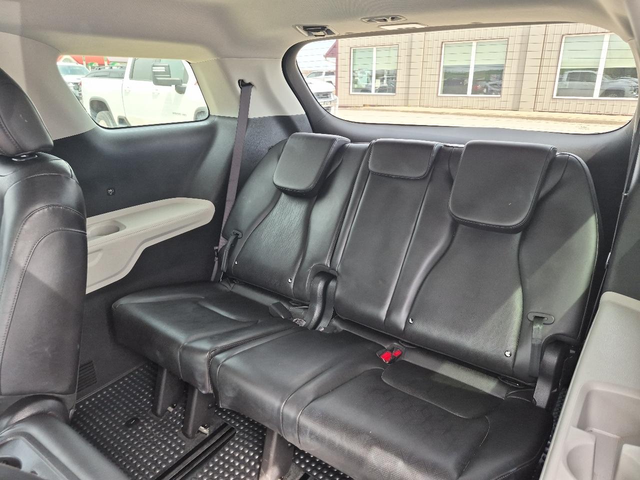 Kia Carnival LX Seat Package 2023