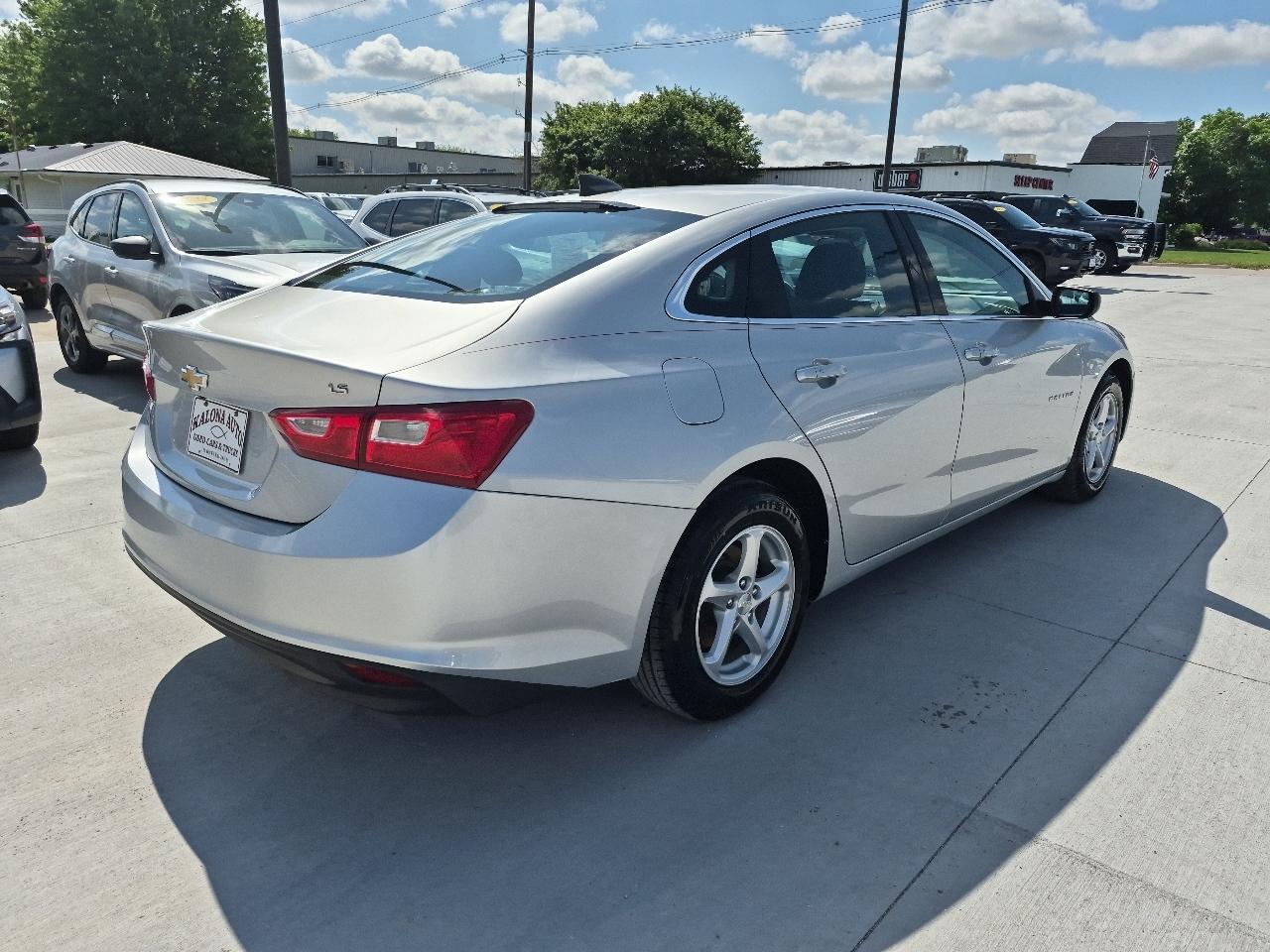 Chevrolet Malibu 4dr Sdn LS 2016