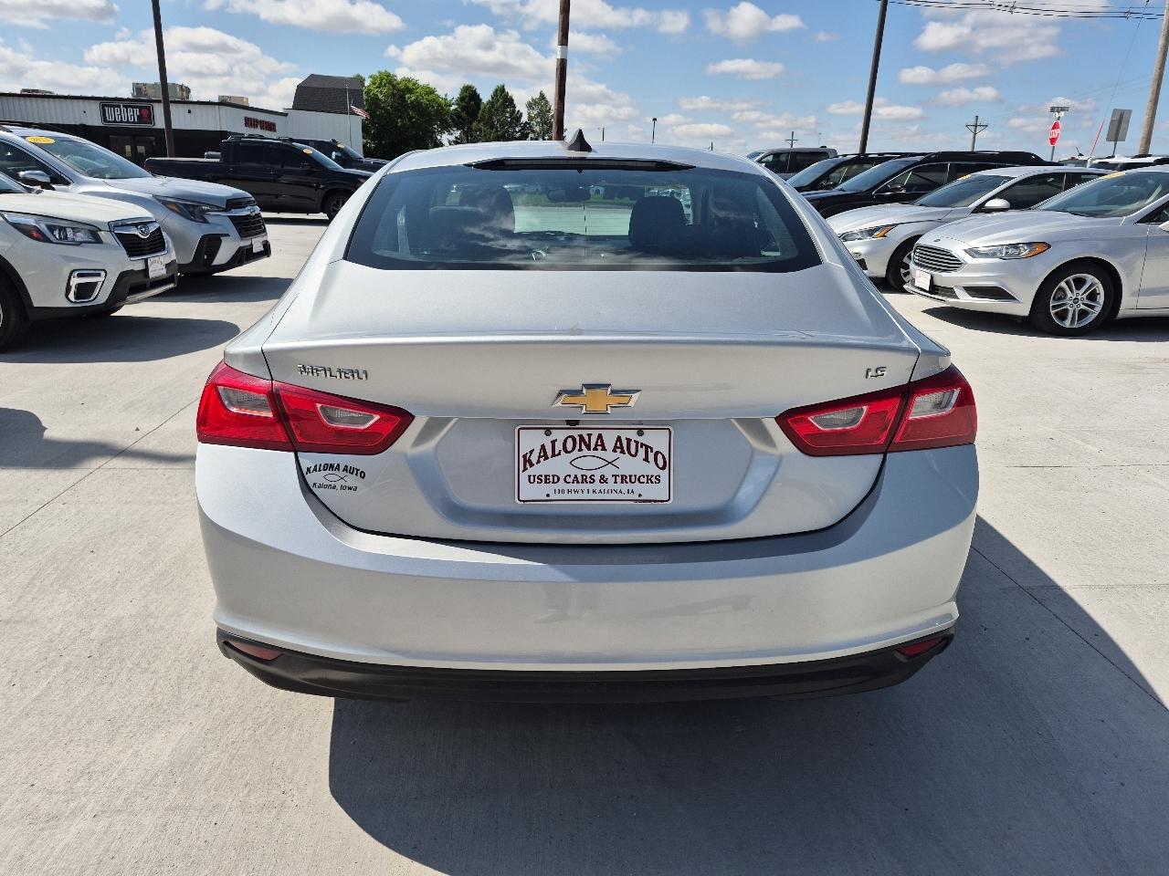 Chevrolet Malibu 4dr Sdn LS 2016