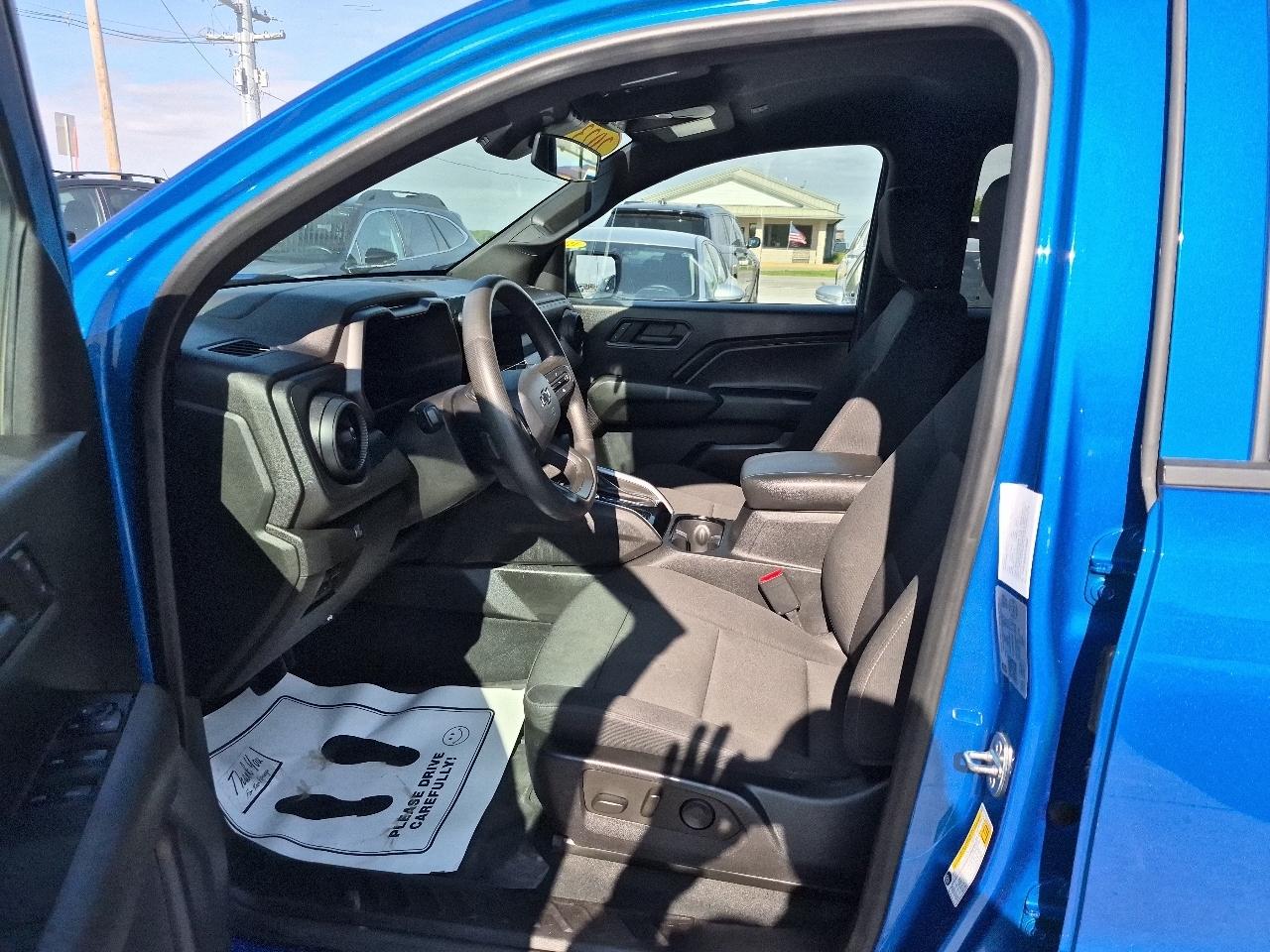 Chevrolet Colorado Trail Boss Crew Cab 4WD 2023