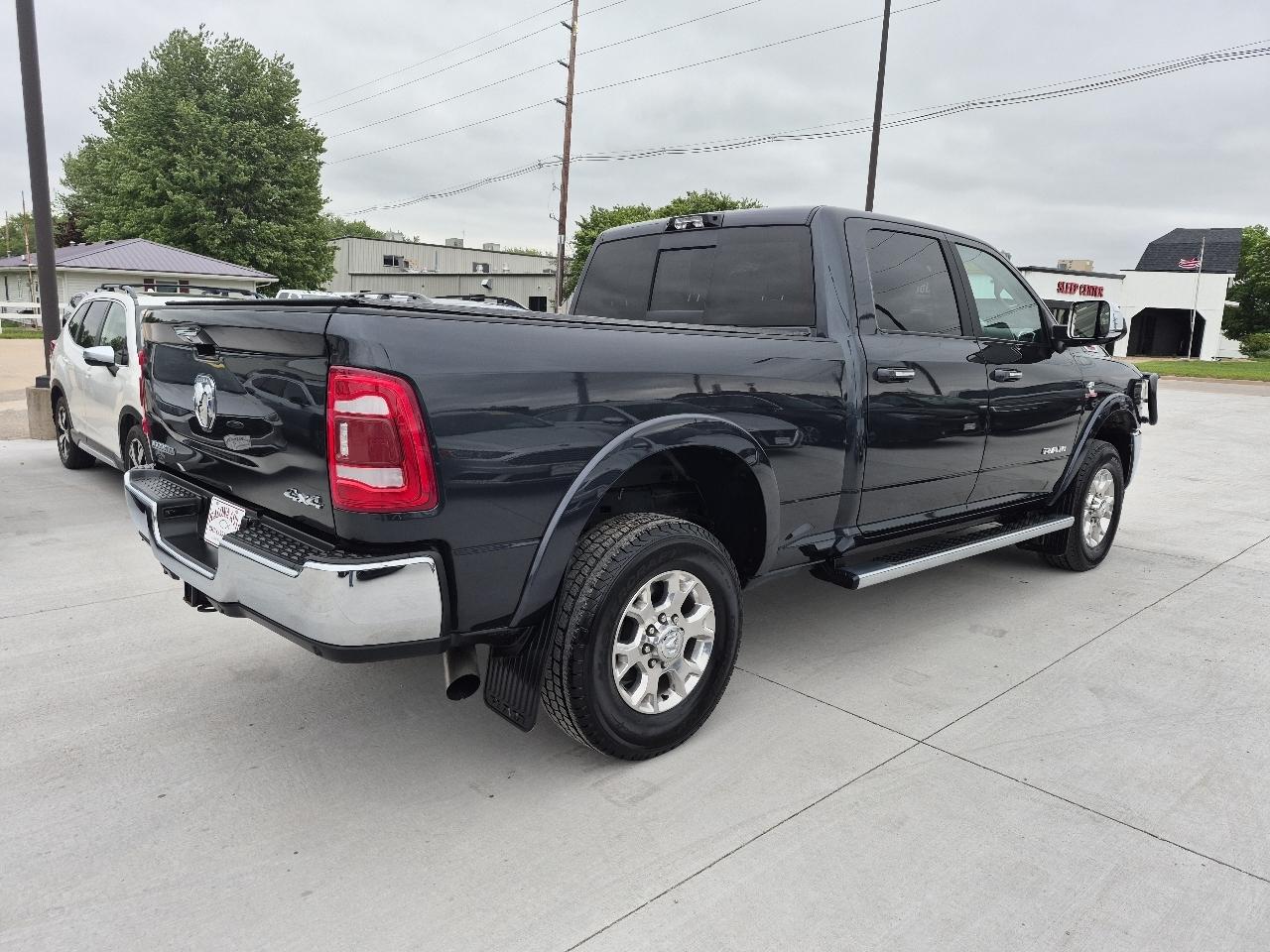 RAM 2500 Laramie Crew Cab SWB 4WD 2022