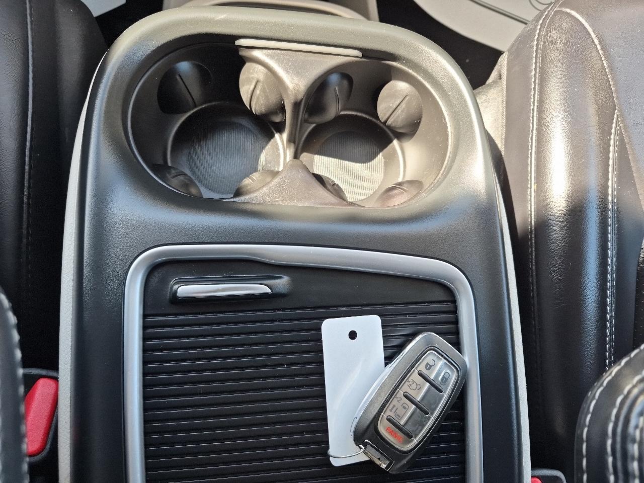 Chrysler Pacifica Touring L 2023