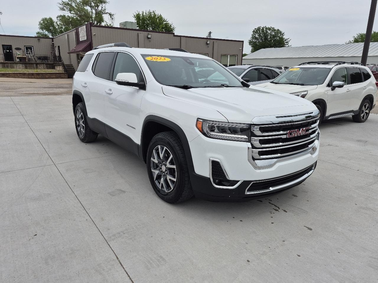 GMC Acadia SLT AWD 2023