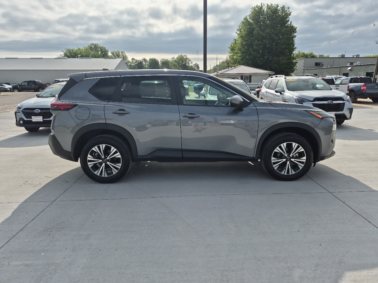 Nissan Rogue SV AWD 2022