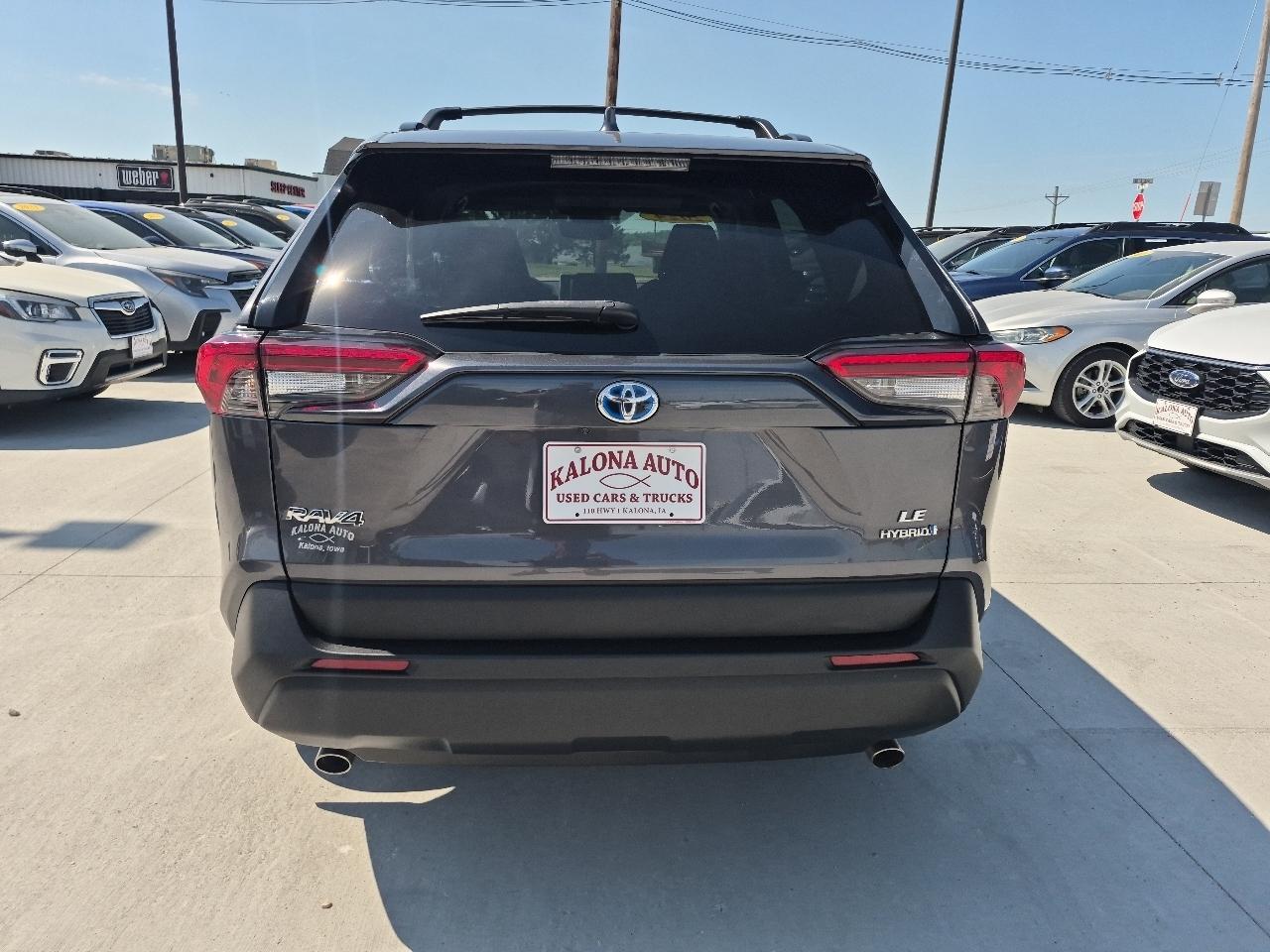 Toyota RAV4 Hybrid LE 2024