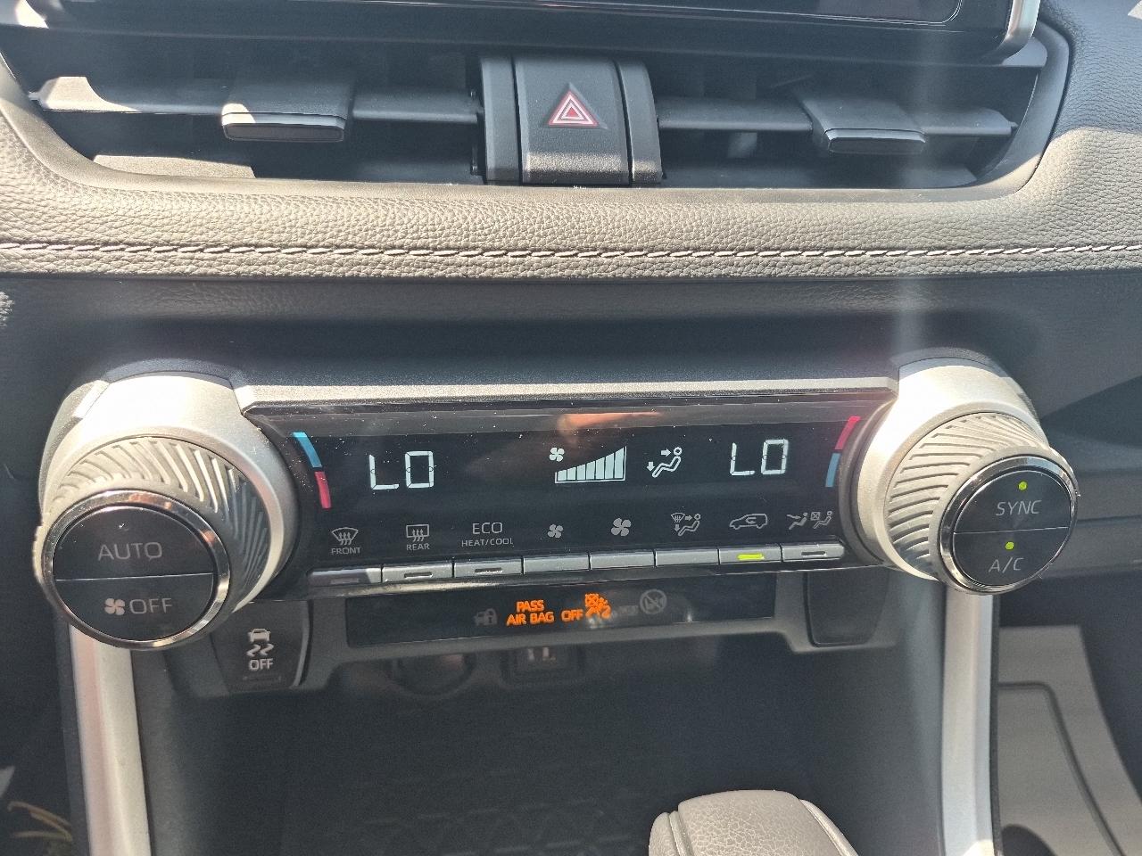 Toyota RAV4 Hybrid LE 2024