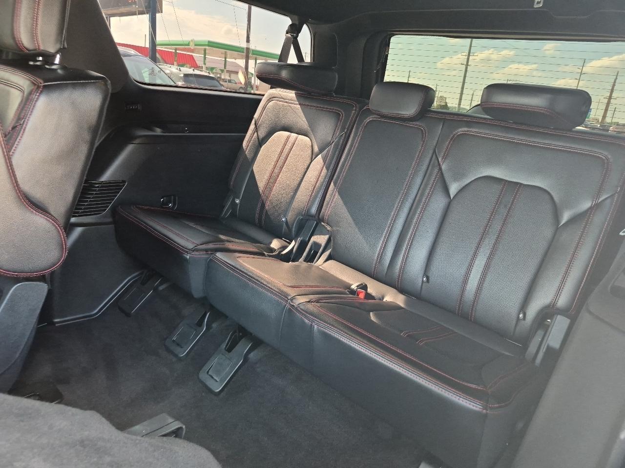 Ford Expedition MAX Limited 4WD 2021