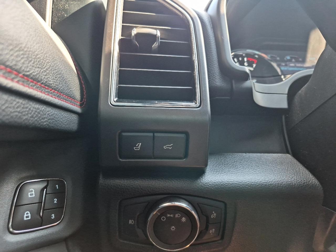 Ford Expedition MAX Limited 4WD 2021