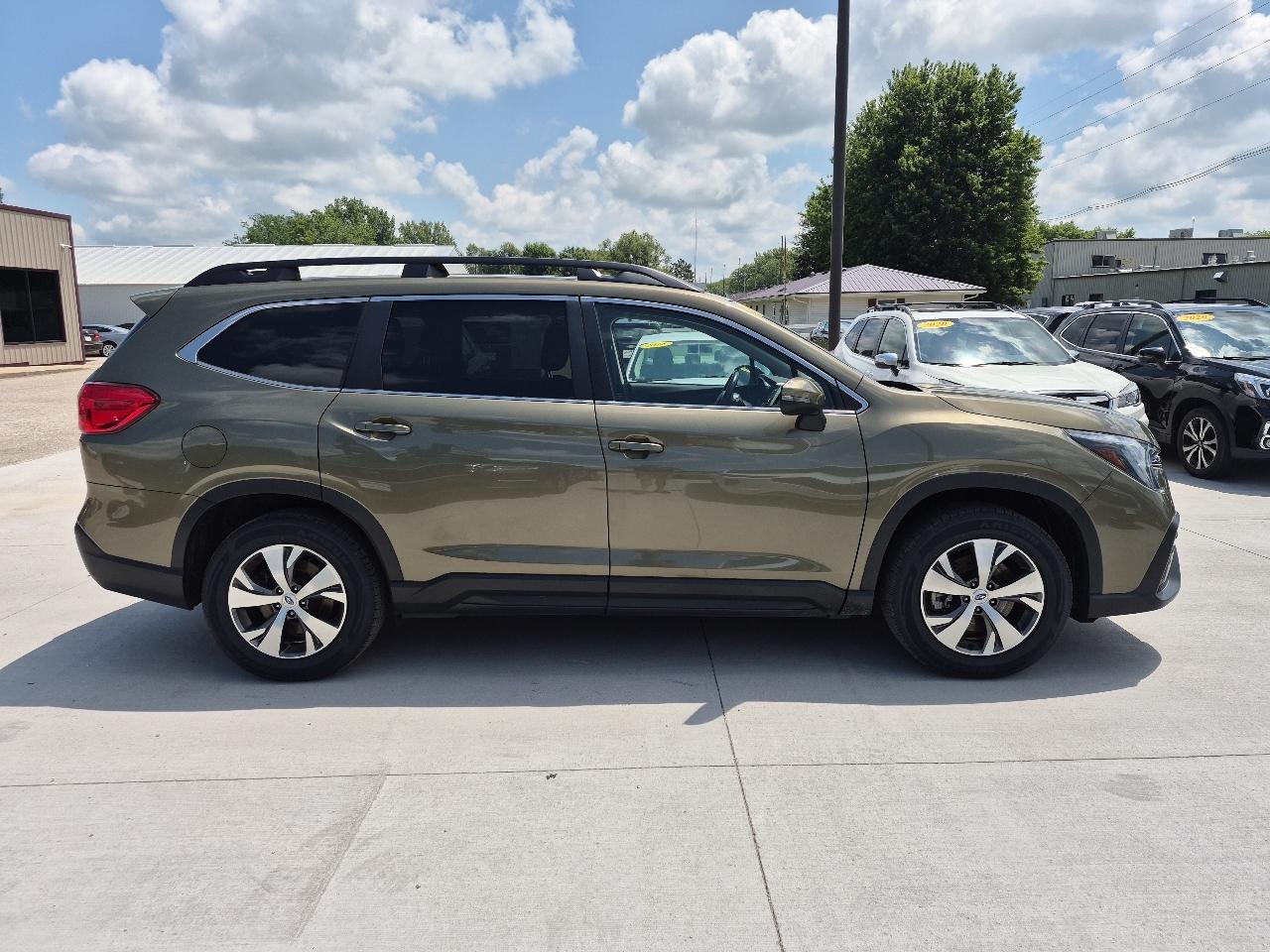 Subaru Ascent Premium 2023