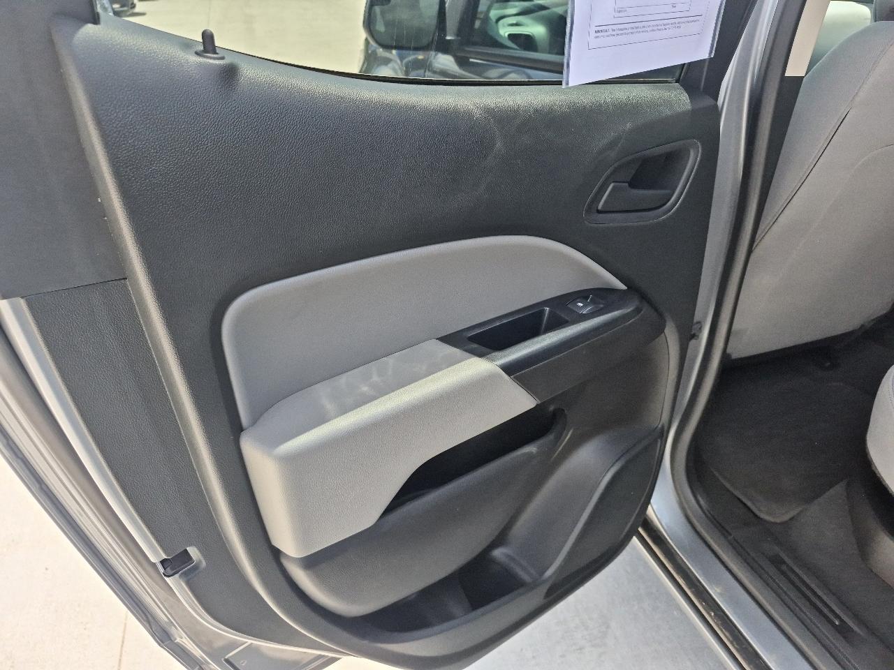 Chevrolet Colorado Work Truck Crew Cab Short Box 4WD 2022