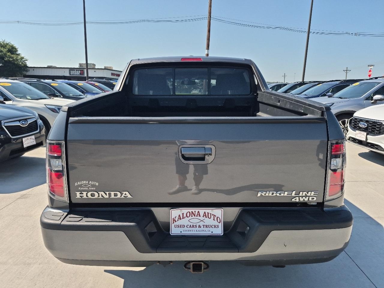 Honda Ridgeline RTL w/ Leather and Navigation 2013