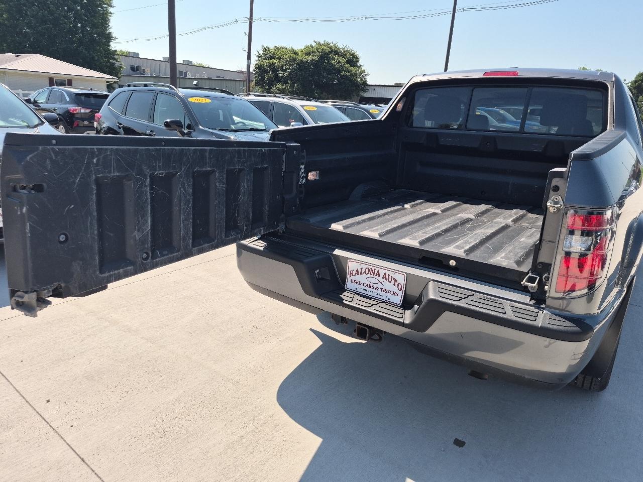 Honda Ridgeline RTL w/ Leather and Navigation 2013