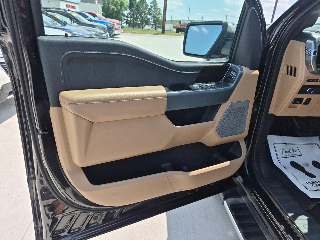 Ford F-150 Lariat 4WD SuperCab 6.5' Box 2022