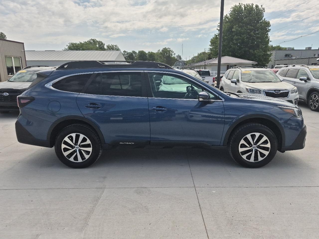 Subaru Outback Premium 2022