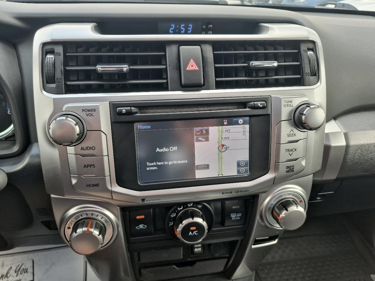 Toyota 4Runner SR5 4WD 2017