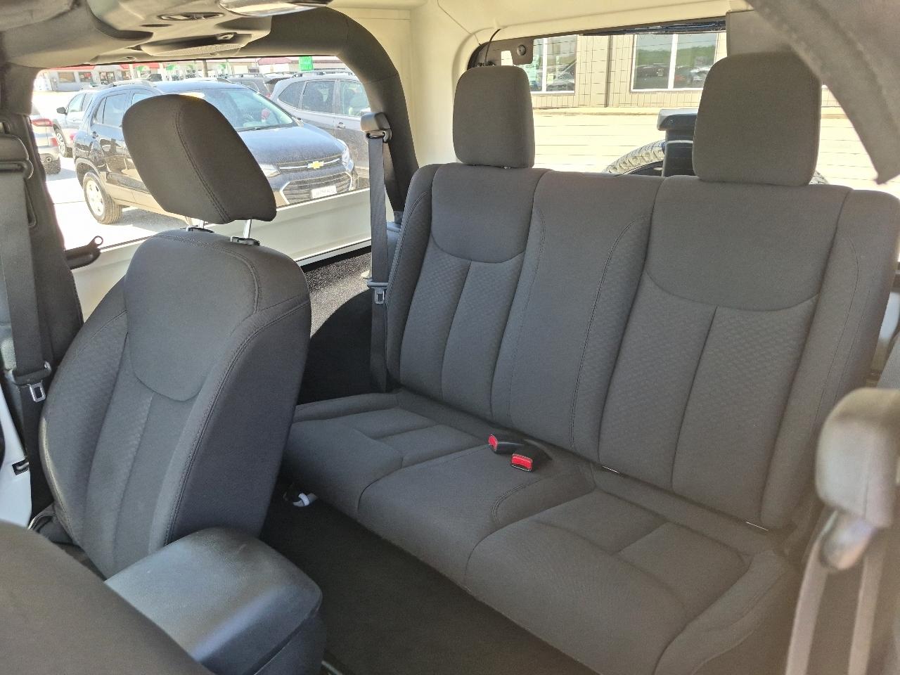 Jeep Wrangler Sport 4WD 2014