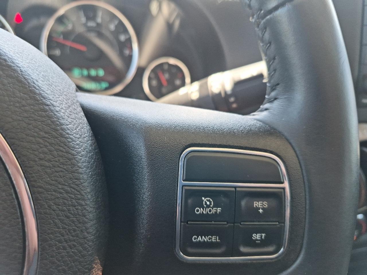 Jeep Wrangler Sport 4WD 2014