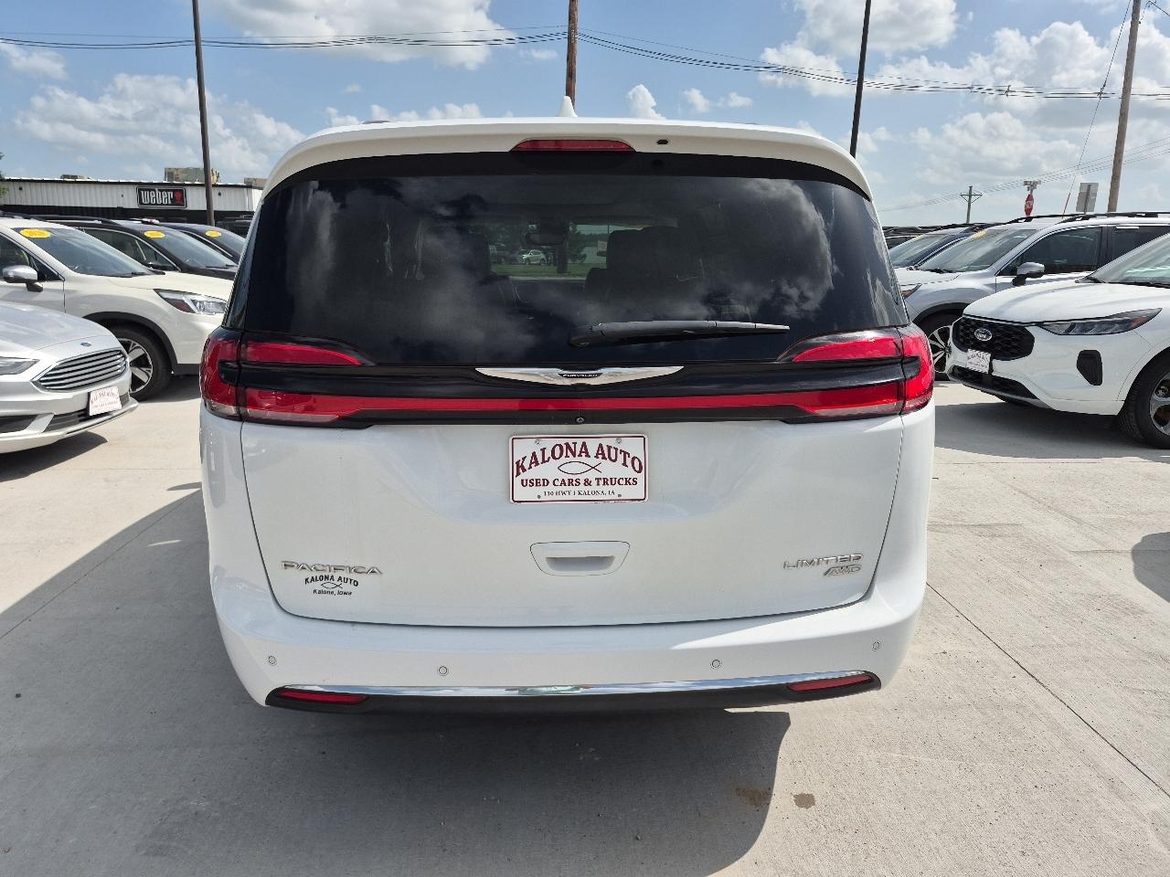 Chrysler Pacifica Limited AWD 2021