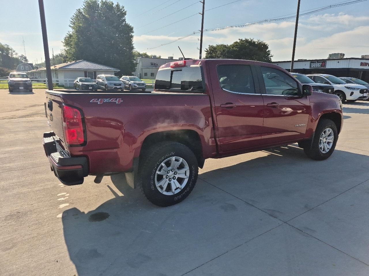 Chevrolet Colorado LT Crew Cab 4WD Short Box 2017