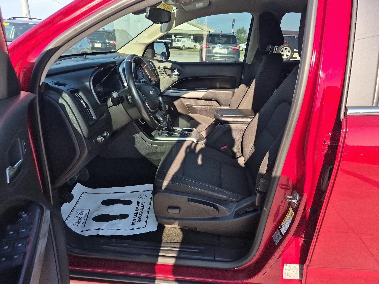 Chevrolet Colorado LT Crew Cab 4WD Short Box 2017