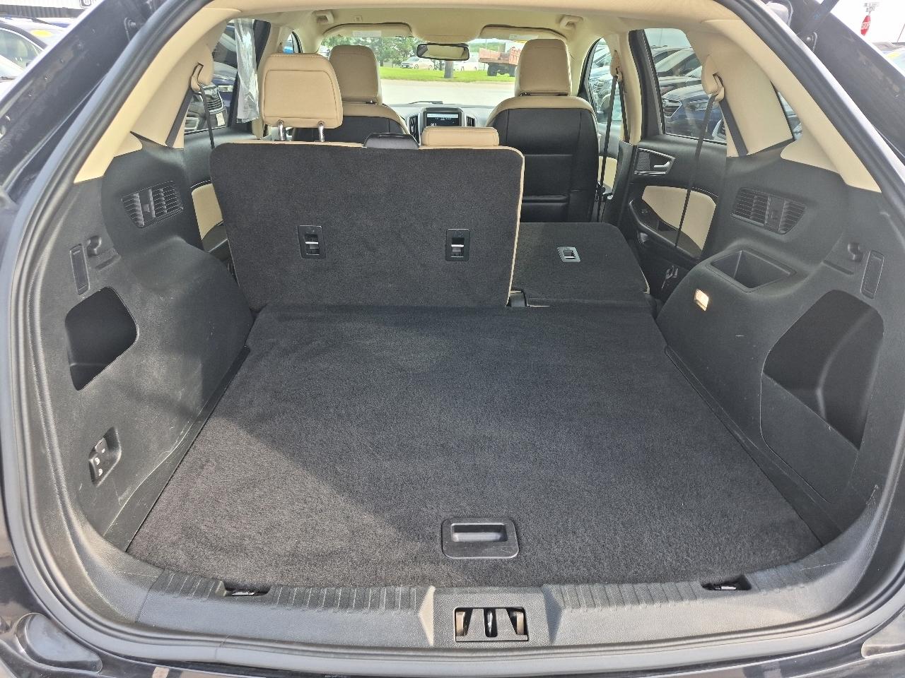 Ford Edge SEL AWD 2021