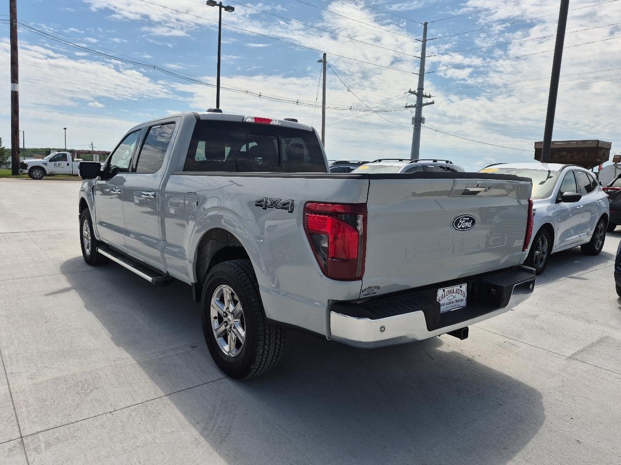 Ford F-150 XLT SuperCrew 4WD 2024