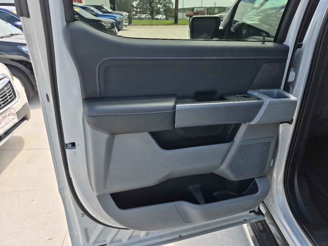 Ford F-150 XLT SuperCrew 4WD 2024
