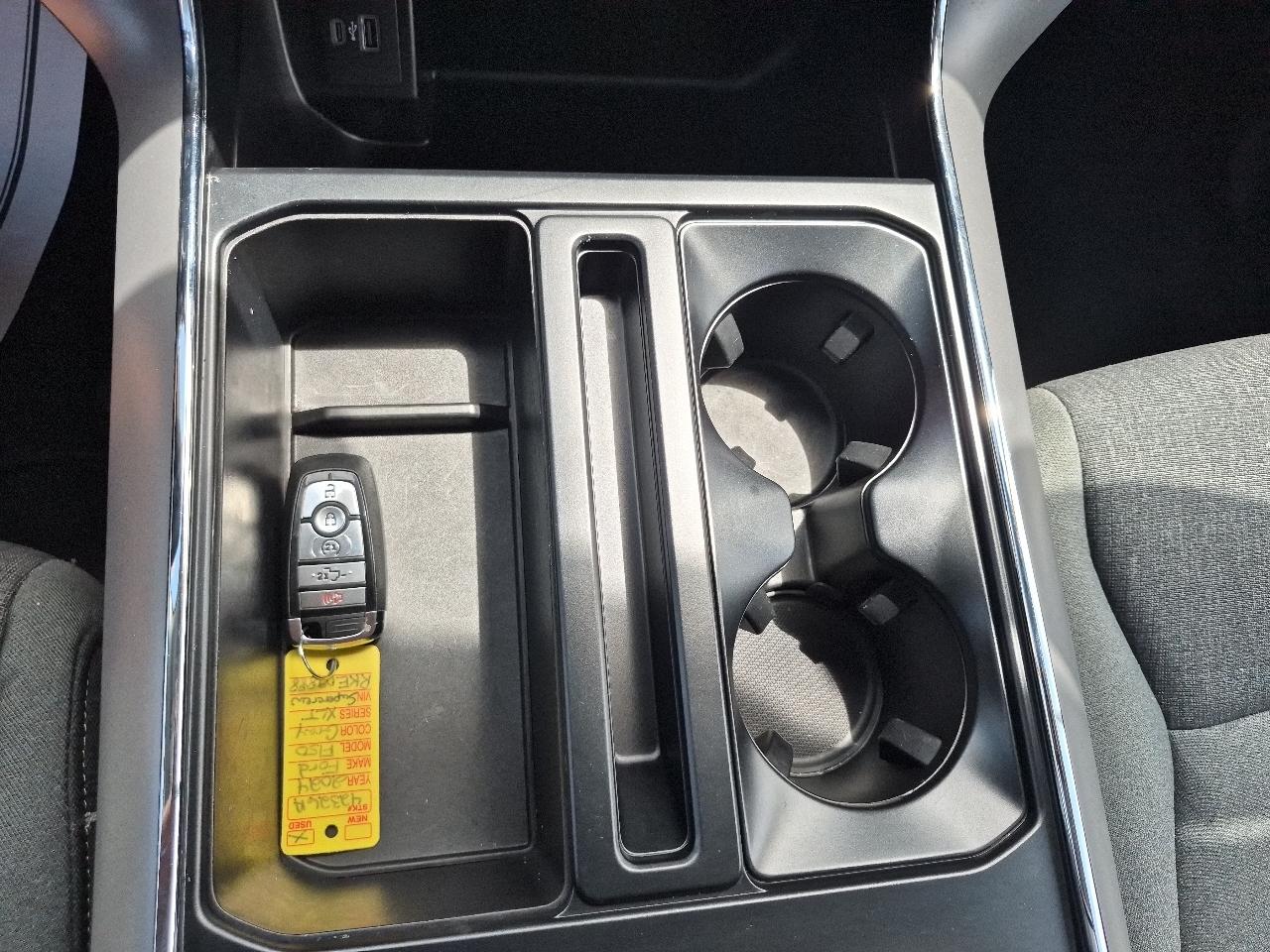 Ford F-150 XLT SuperCrew 4WD 2024