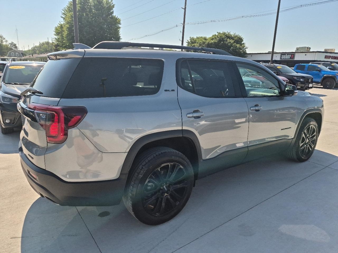 GMC Acadia SLE AWD 2023
