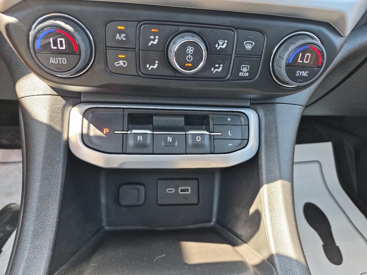 GMC Acadia SLE AWD 2023