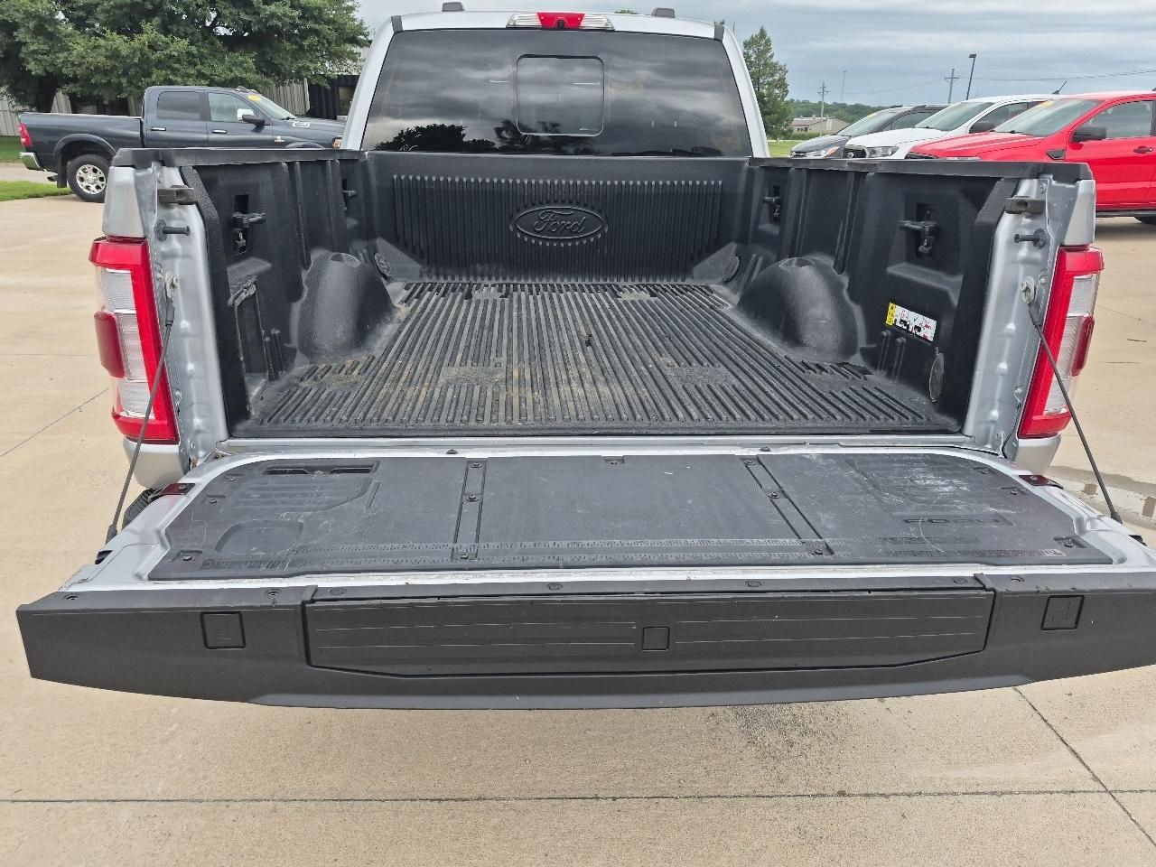 Ford F-150 Lariat SuperCrew 4WD 2022