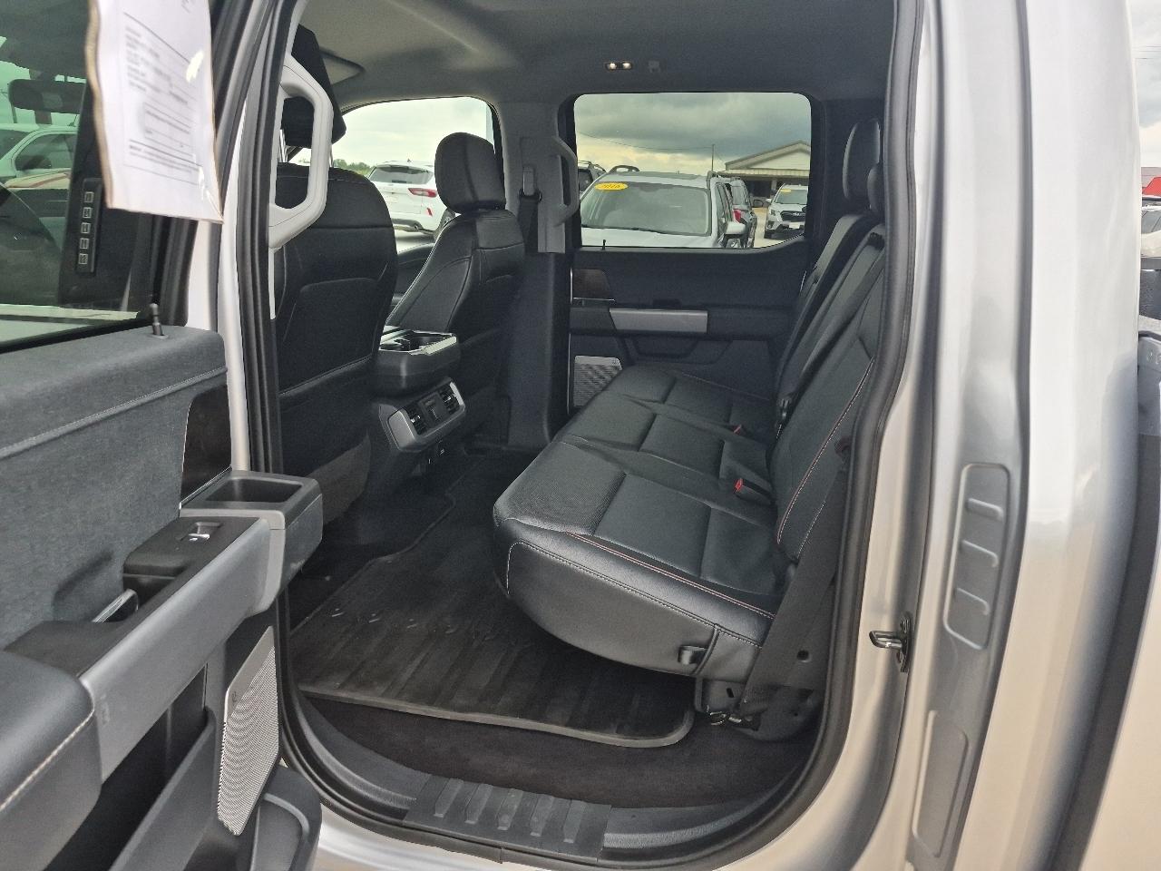 Ford F-150 Lariat SuperCrew 4WD 2022