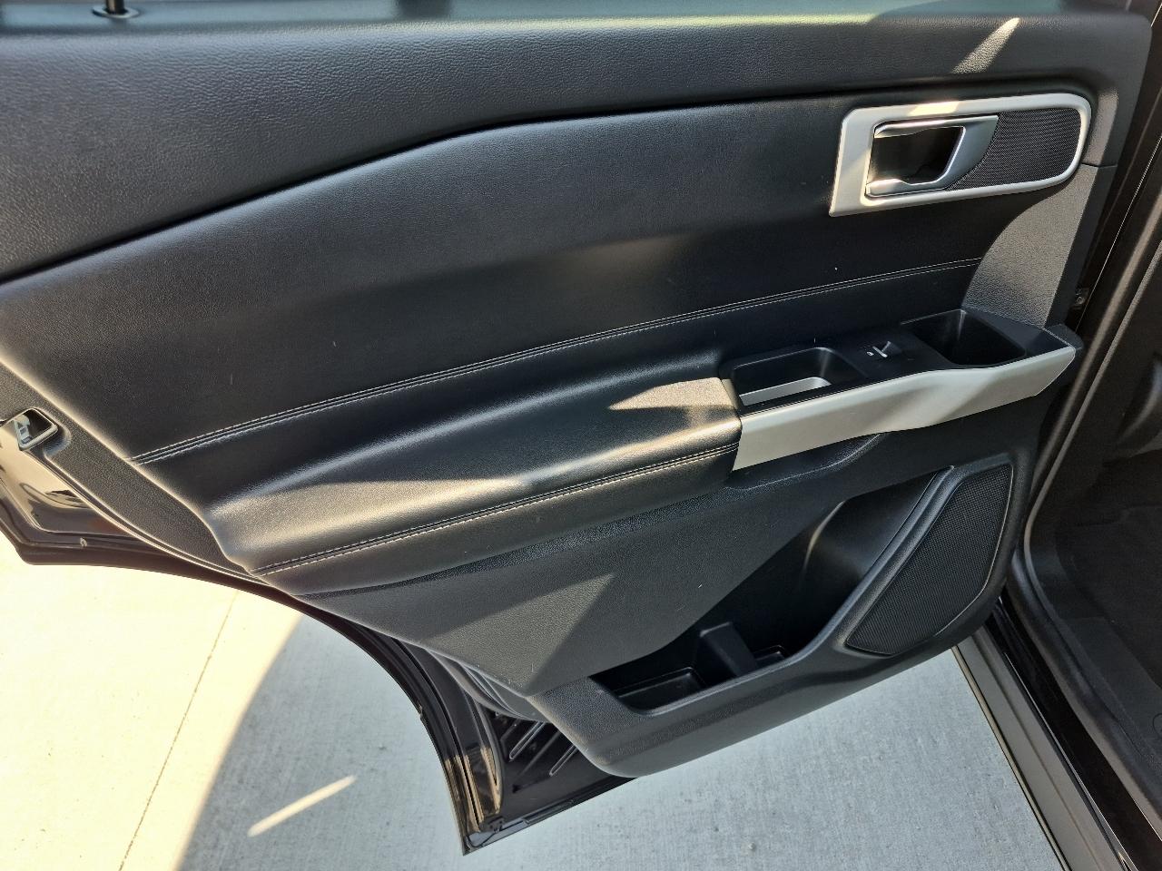 Ford Explorer XLT AWD 2022