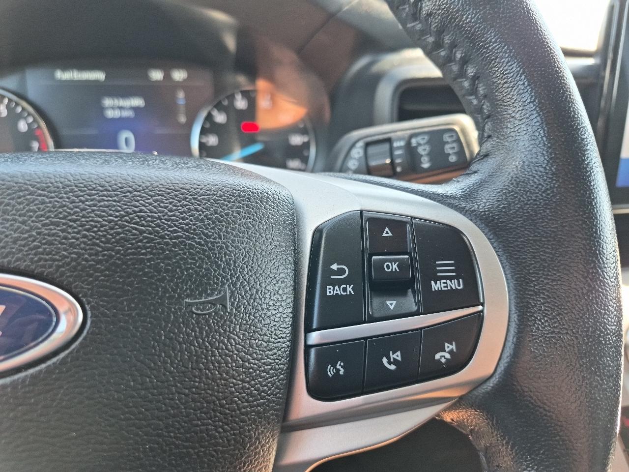 Ford Explorer XLT AWD 2022