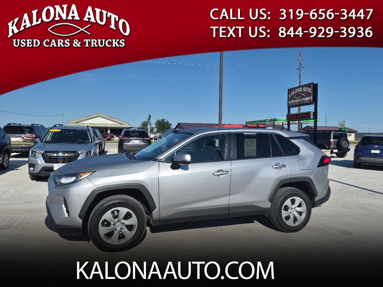 Toyota RAV4 LE AWD 2022