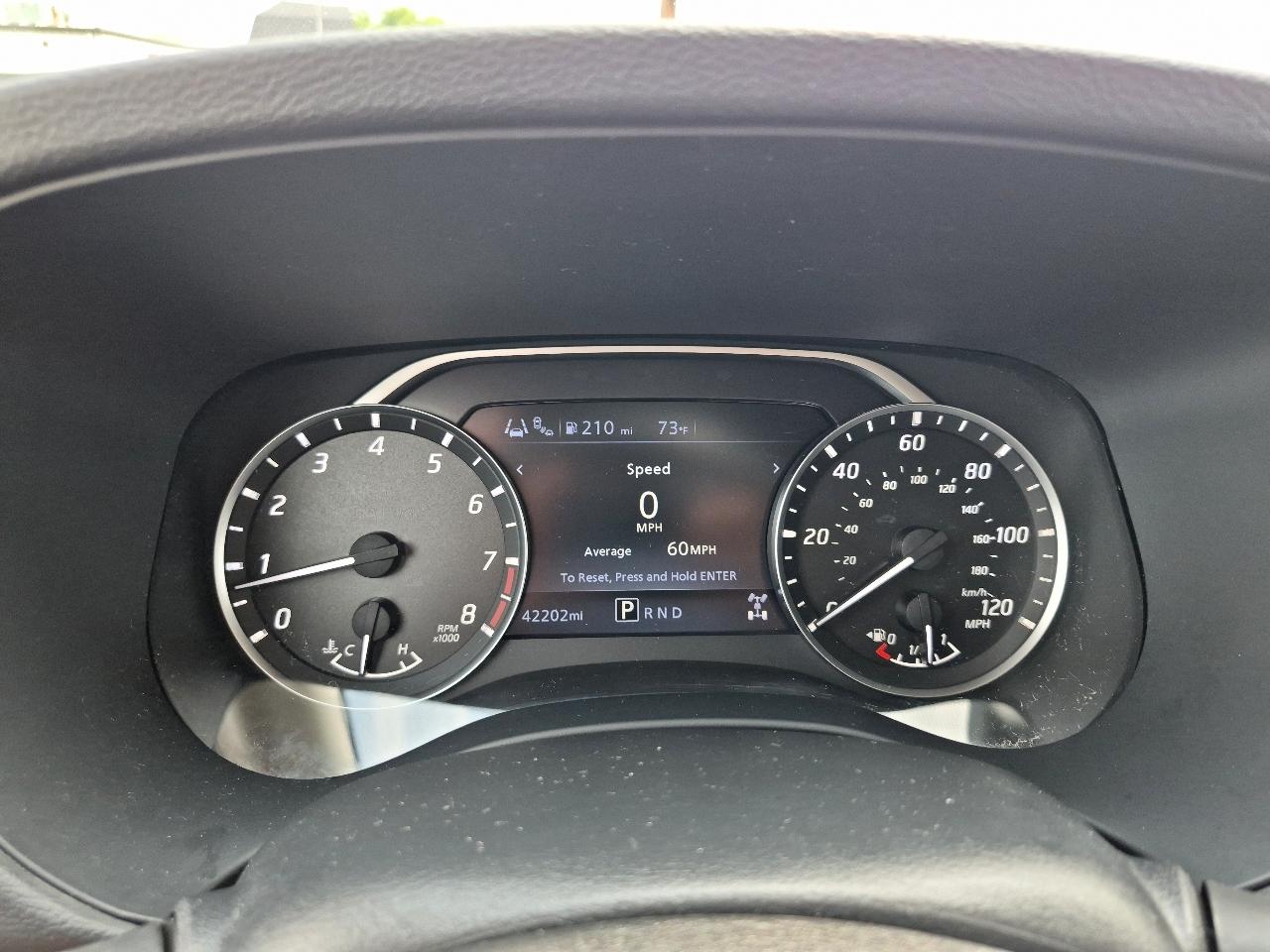 Nissan Frontier SV Crew Cab 4WD 2022