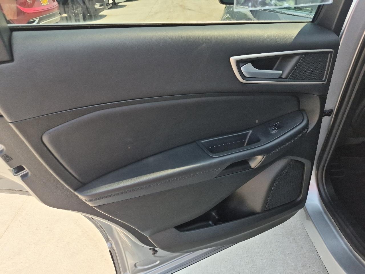 Ford Edge SEL 2023