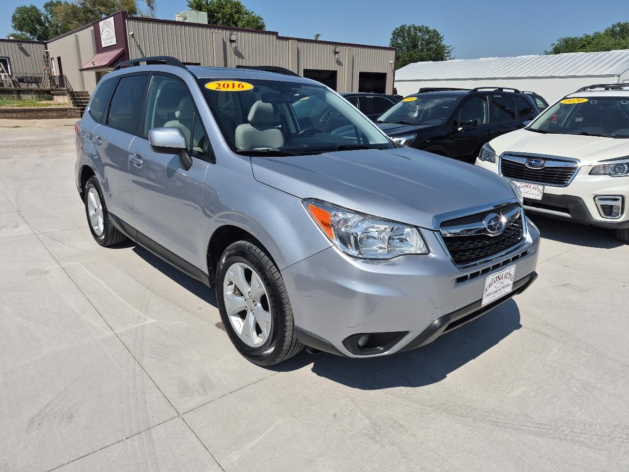 Subaru Forester 2.5i Premium PZEV CVT 2016