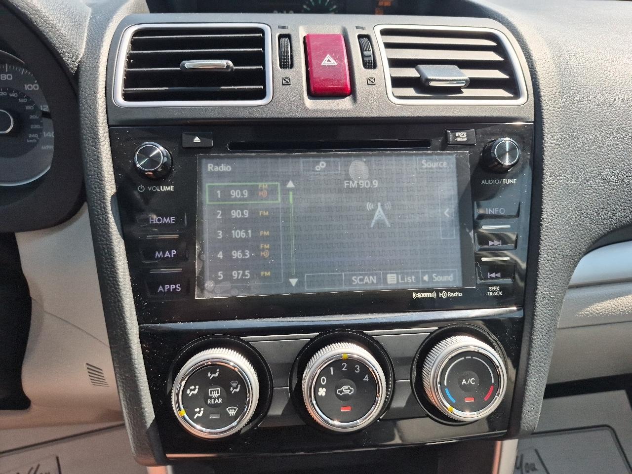 Subaru Forester 2.5i Premium PZEV CVT 2016