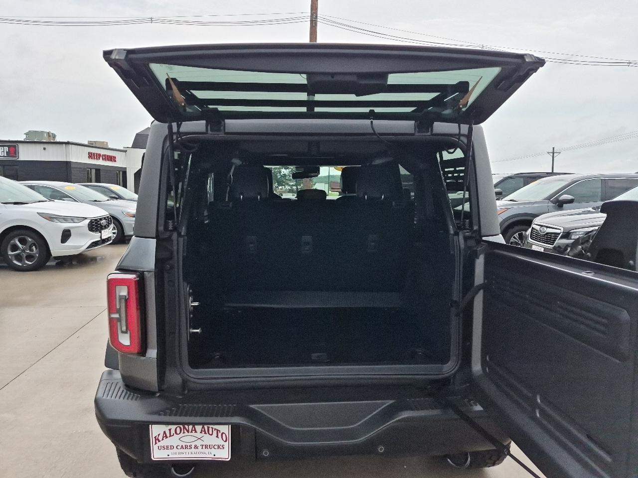 Ford Bronco Badlands 4-Door 2024