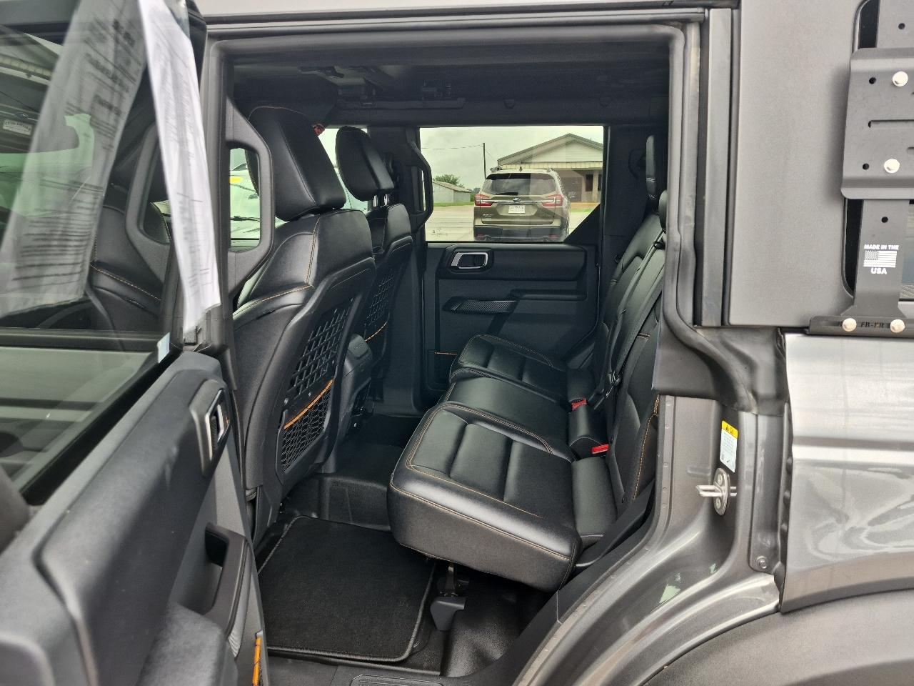 Ford Bronco Badlands 4-Door 2024
