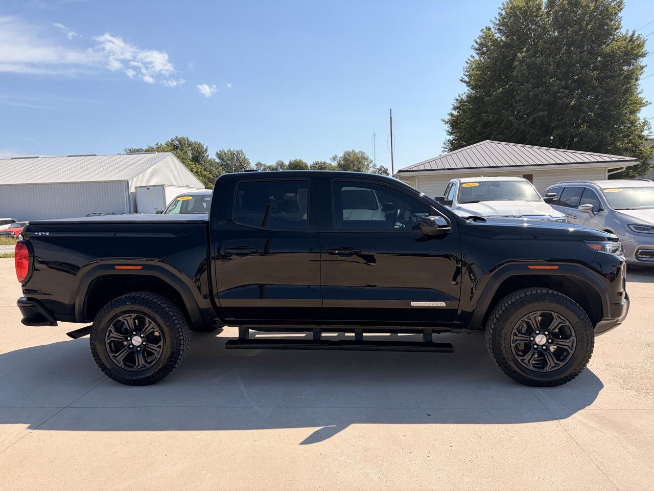 GMC Canyon Elevation Crew Cab 4WD 2023
