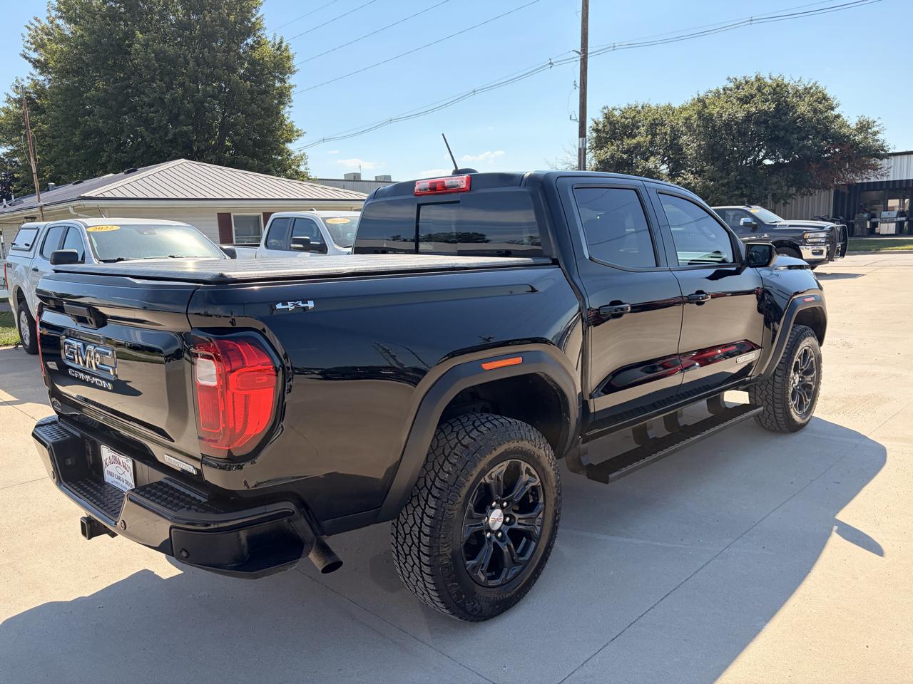 GMC Canyon Elevation Crew Cab 4WD 2023