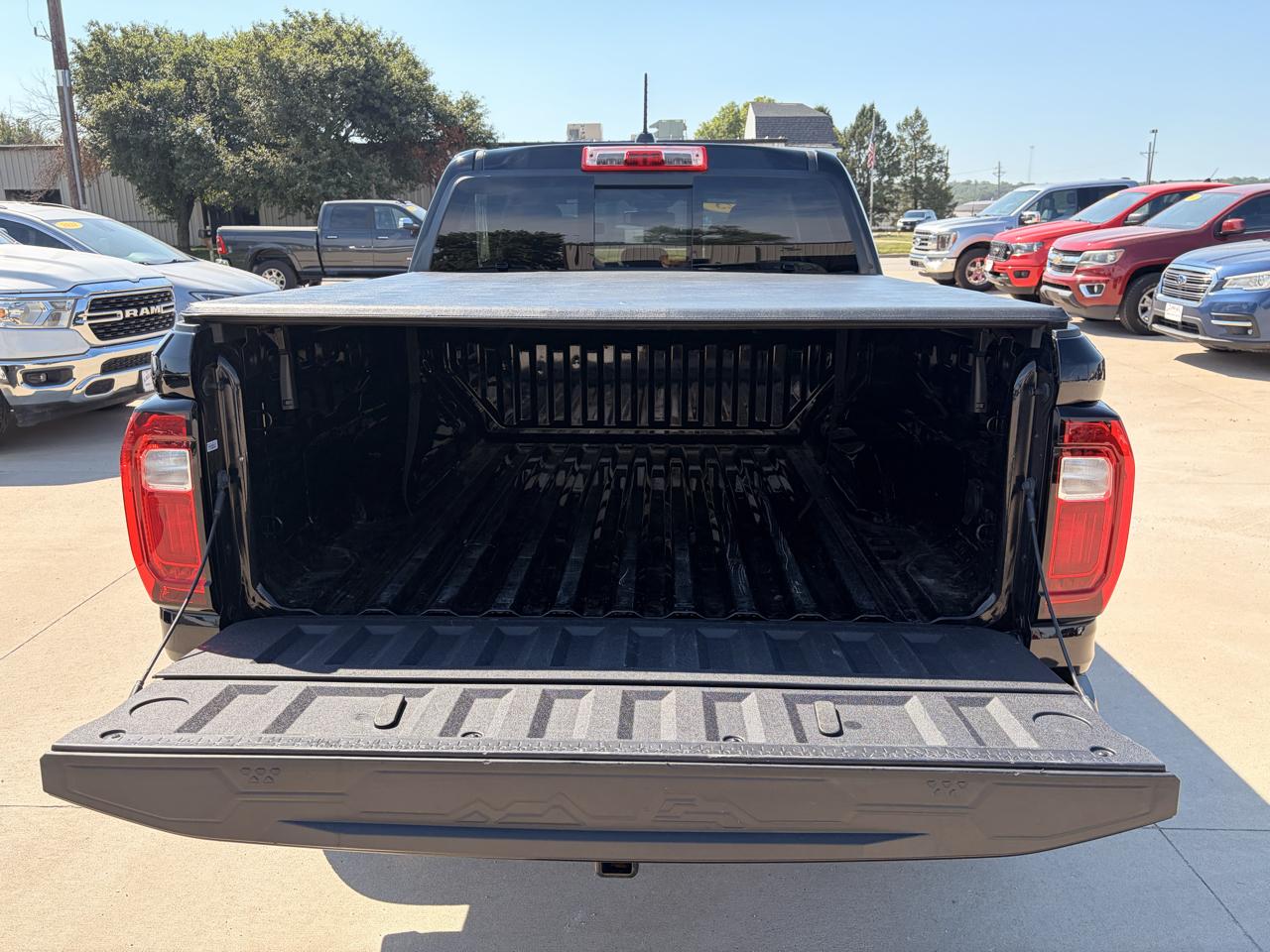 GMC Canyon Elevation Crew Cab 4WD 2023